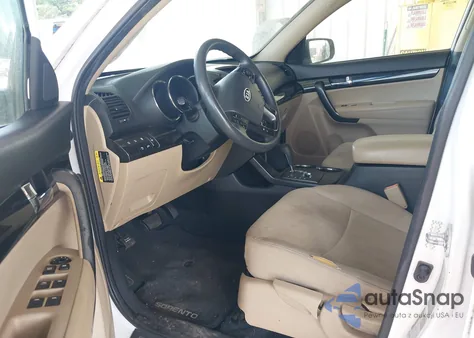 2011 Kia Sorento Lx V6 из США, поврежденный, VIN 5XYKT4A27BG071975